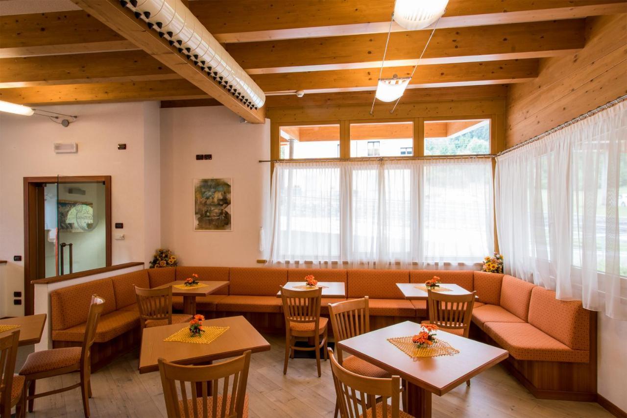 קומזדורה Residence La Moretina מראה חיצוני תמונה